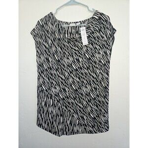 Chico's Women's Black/ White Shirt With Cap Sleeves Size 12/14 ( Chico's Size 2)
